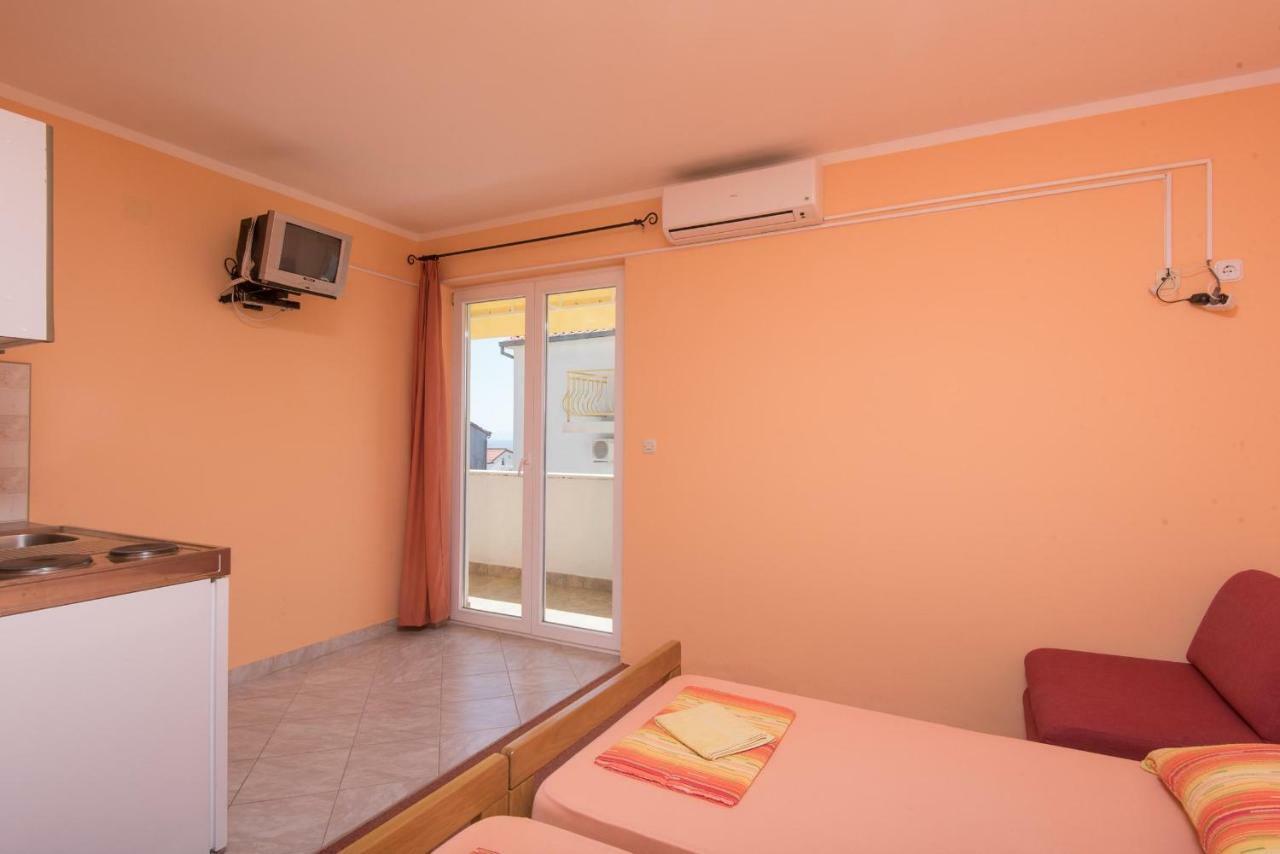 Apartmani Villa Lidija โอเรบิก ภายนอก รูปภาพ