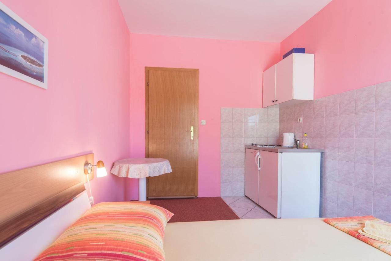 Apartmani Villa Lidija โอเรบิก ภายนอก รูปภาพ
