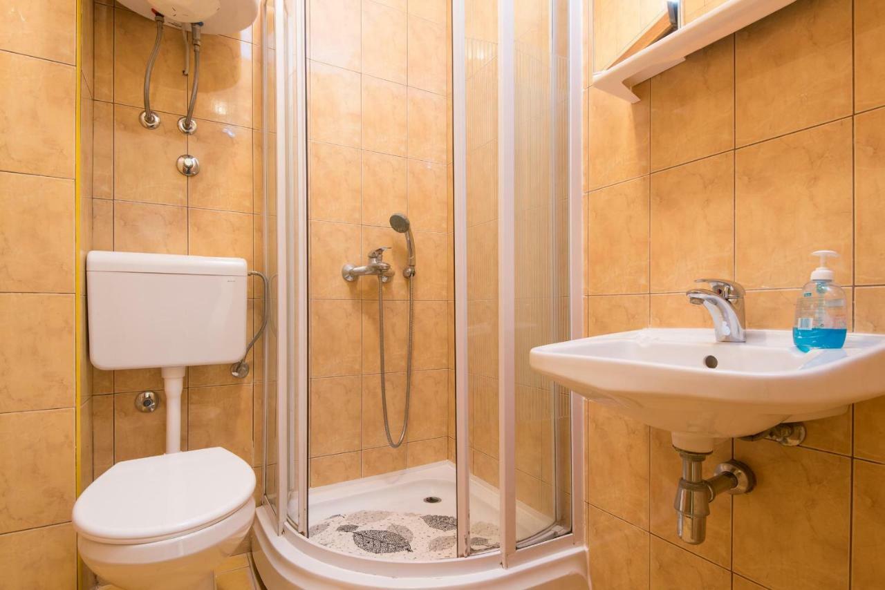 Apartmani Villa Lidija โอเรบิก ภายนอก รูปภาพ