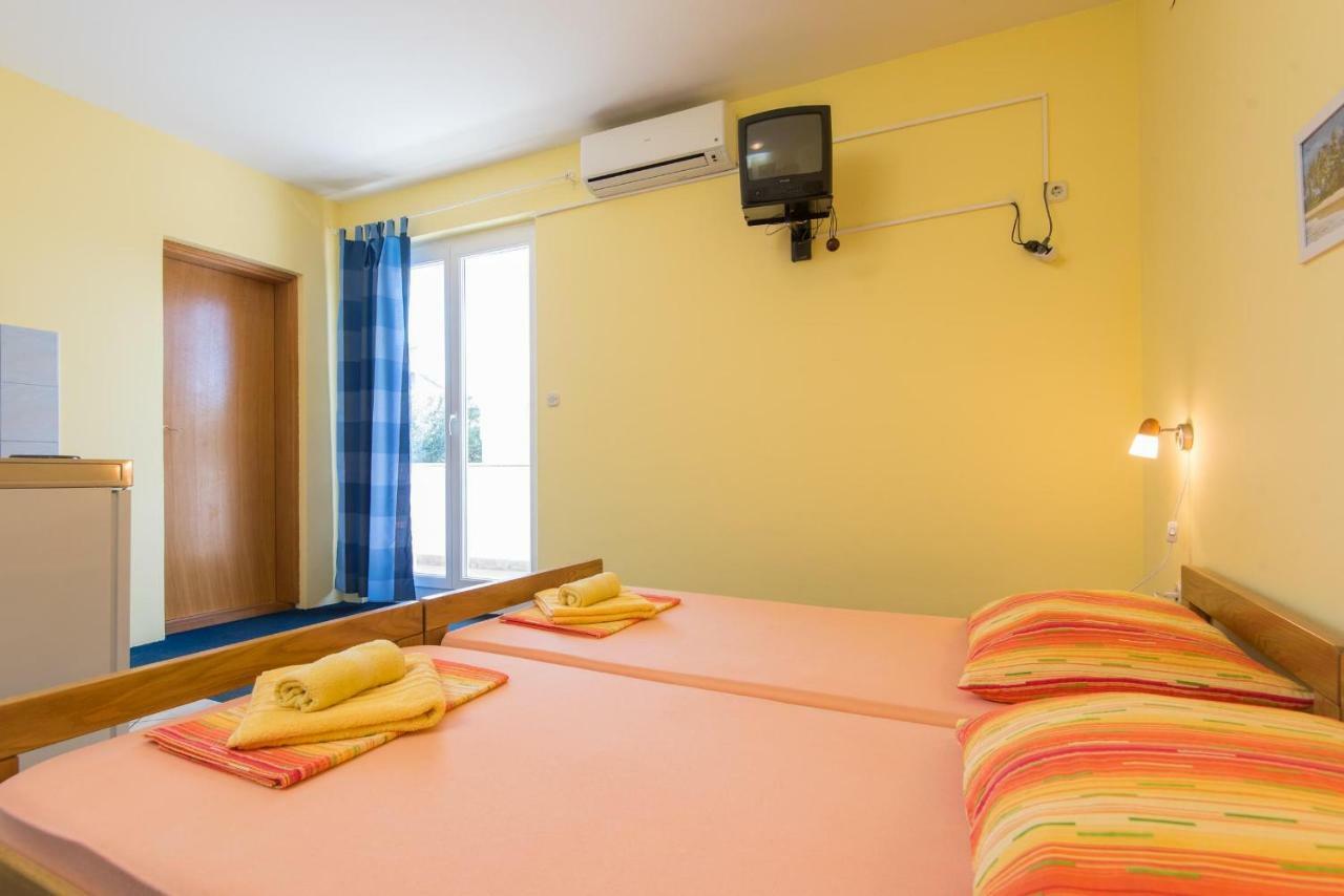 Apartmani Villa Lidija โอเรบิก ภายนอก รูปภาพ