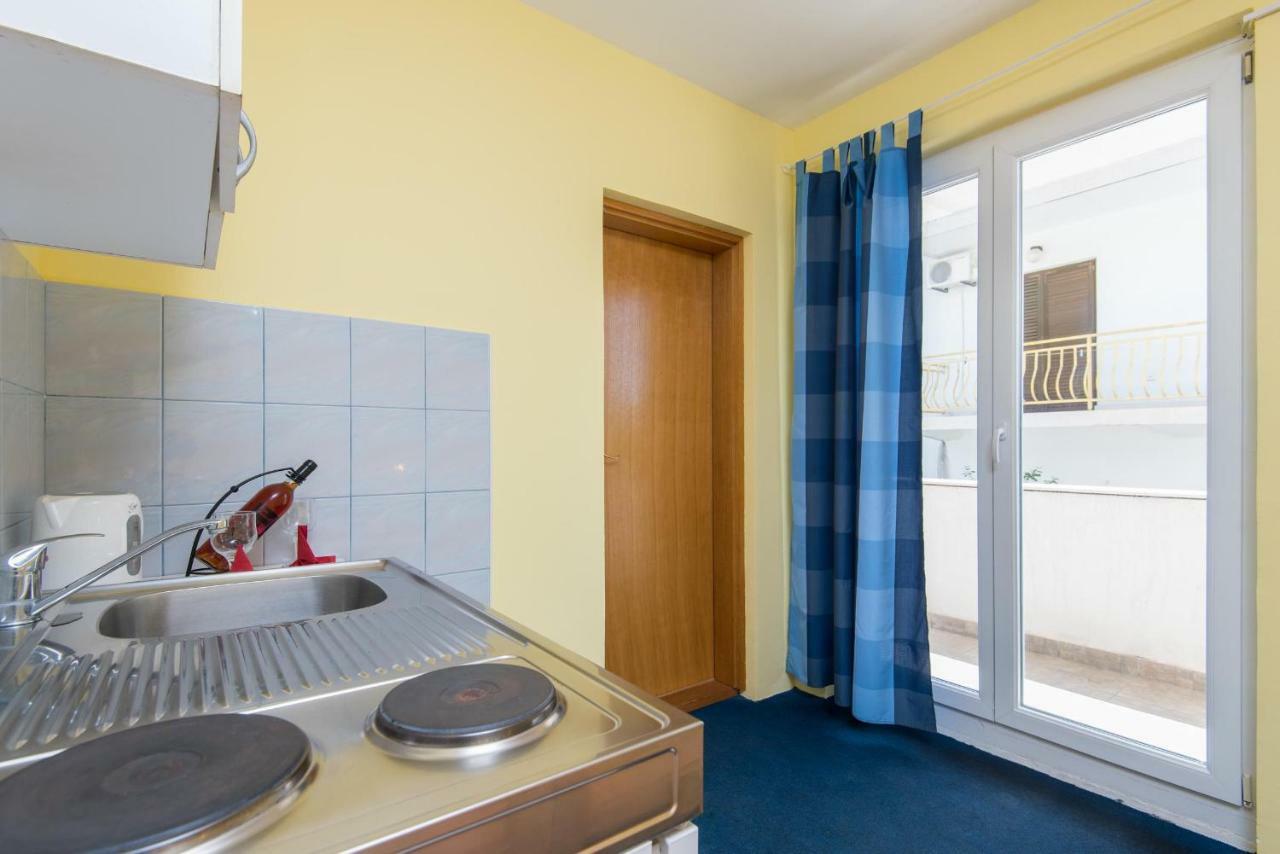 Apartmani Villa Lidija โอเรบิก ภายนอก รูปภาพ